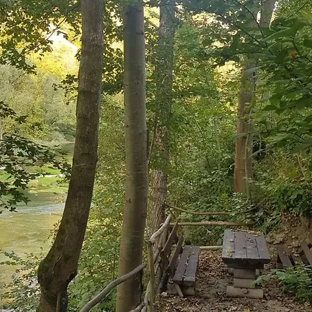 Kamp Na Uni