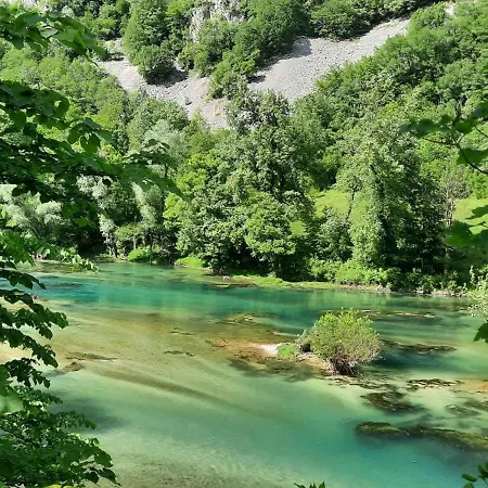 Kamp Na Uni Bihać